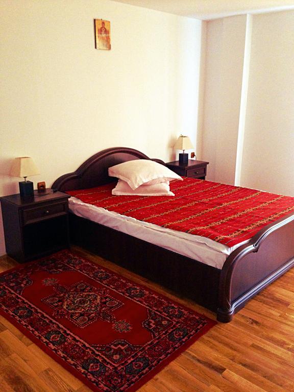 Hotel Casa Renti Novaci-Străini Camera foto